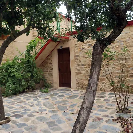 Holiday home Mis Antepasados *