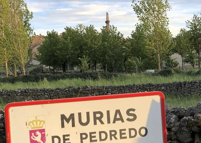 Mis Antepasados Hébergement de vacances Murias de Pedredo